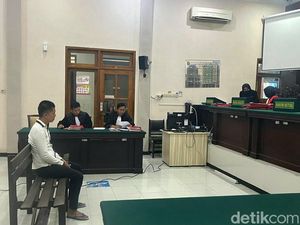 Pria Kencani-Gasak Motor Wanita Lamongan di Mojokerto Dituntut 5 Tahun Penjara