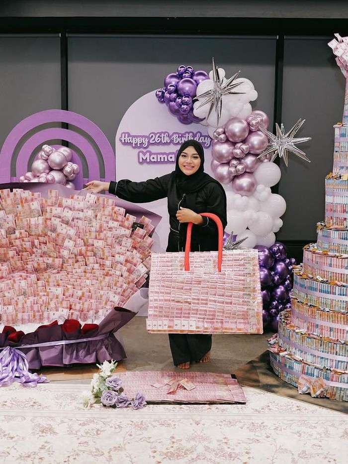 Ulang Tahun Aurel Hermansyah