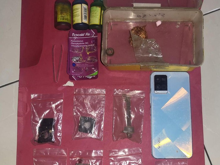 Barang bukti yang diamankan polisi (Dok Dit Narkoba Polda Riau)