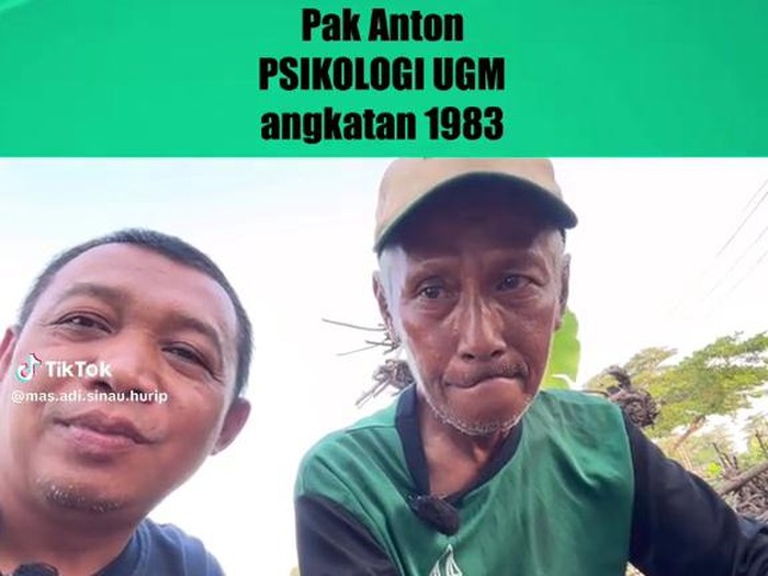 Foto Adi pemilik channel Sinau Hurip dengan Anton eks mahasiswa UGM yang hidup menggelandang di jalanan Pati