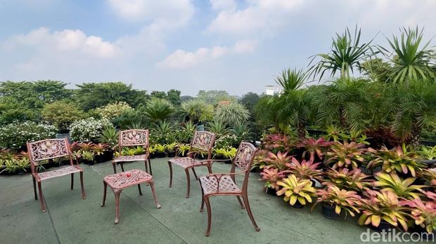 Hijaunya Gedung DPRD Kota Bandung