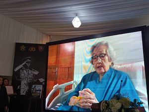 Istri Apresiasi Peluncuran Buku dan Pameran tentang Jenderal Hoegeng