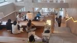 Potret Gen Z Asyik Nge-date di Perpustakaan Jakarta