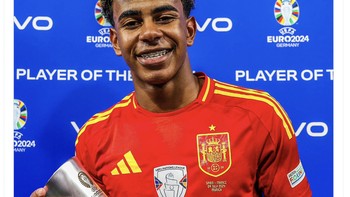 Lamine Yamal yang masih sangat muda menjadi Man of The Match laga semalam, di mana dia menyamakan kedudukan 1-1 setelah Spanyol sempat tertinggal. Foto: Twitter