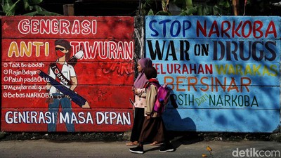 Mural Stop Narkoba hingga Cegah Stunting Hiasi Tanjung Priok