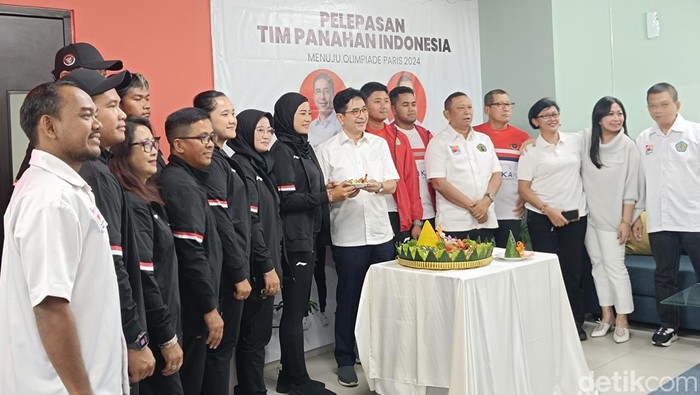 Pelepasan dan doa bersama jelang Olimpiade di Kantor Perpani, GBK Arena, Rabu (10/7/2024).