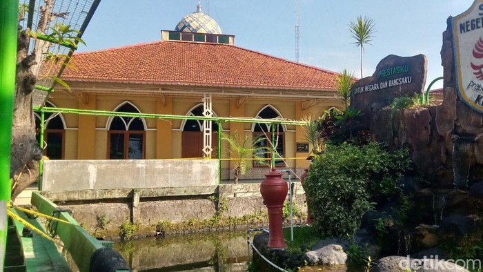 Penampakan kolam yang menewaskan Ketua OSIS SMAN 1 Cawas, Klaten, FN (18), saat ulang tahun, pada Senin (8/8/2024).