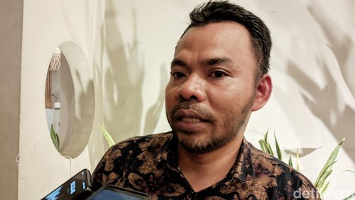 Plh Direktur PT GNE Ichanul Watoni, Rabu (10/7/2024). Foto: (Ahmad Viqi/detikBali).