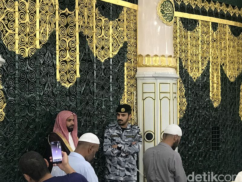 Potret Raudhah di Masjid Nabawi