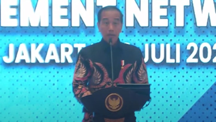 Presiden Joko Widodo (Jokowi) di acara Rakernas XVI Apkasi bicara tingkat inflasi Indonesia sampai bulan Juni 2024 berada di angka 2,5%.