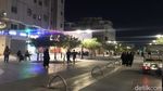 Gemerlap Jalur Pedestrian Masjid Nabawi-Quba Malam Hari