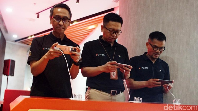 Bagi kalian pecinta game Honor of Kings, ada cara mudah untuk membuka semua karakter permainan Multiplayer Online Battle Arena (MOBA) ini loh.