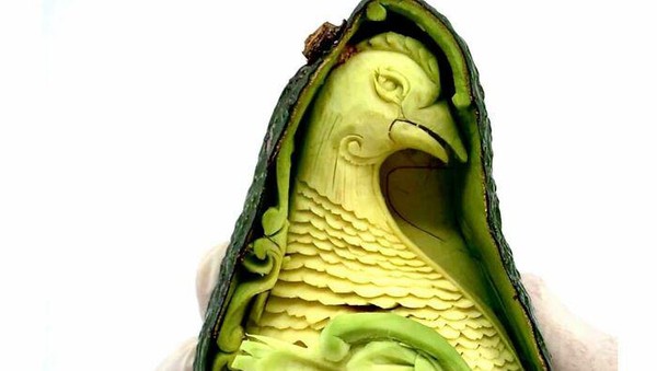 Wow! Ukiran Buah dan Sayur Karya Chef Ini Tampak Keren