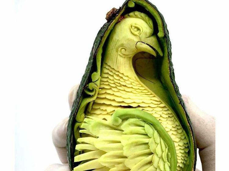 Wow! Ukiran Buah dan Sayur Karya Chef Ini Tampak Keren