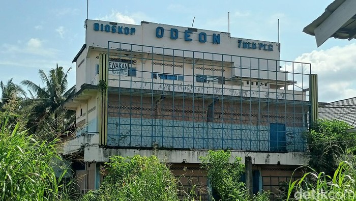 Bioskop Odeon Palembang.