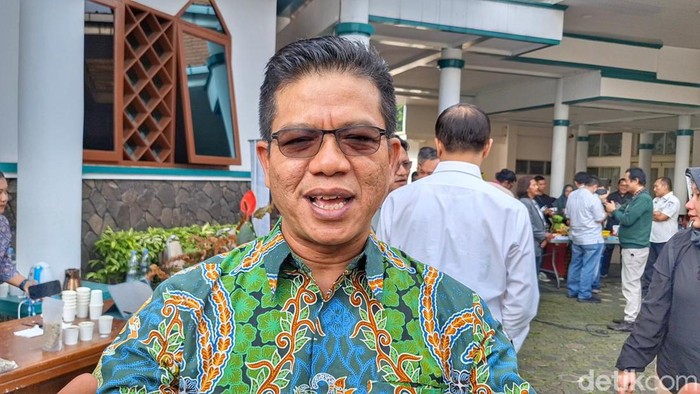 Bupati Bandung, Dadang Supriatna saat wawancara bersama detikJabar.