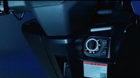 Fitur modern lainnya ada Smart Key, Start & Stop, TCS (Traction Control System), dan dual-channel ABS. Foto: Facebook CFMoto Official