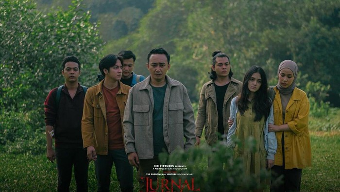 cuplikan film Jurnal Risa by Risa Saraswati