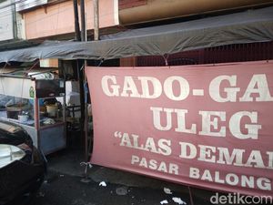 Menikmati Gado-gado Khas Cirebon di Pasar Balong yang Melegenda