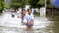BPBD Kota Gorontalo mendata sebanyak 1.669 KK atau mencapai 12.487 jiwa terdampak banjir yang menggenangi Kecamatan Kota Selatan, Hulonthalangi, Dumbo Raya, Kota Barat, Kota Timur, dan Dungingi. 