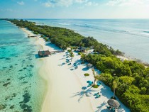 Aturan Baru, Maldives Batasi Bawaan Rokok bagi Wisatawan