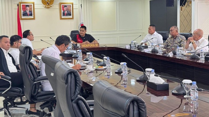 IMI Sumut bertemu dengan Menpora RI Dito Ariotedjo di Kantor Kemenpora, Jakarta, Kamis (11/7).