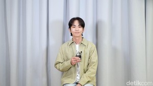 Key SHINee jadi salah satu artis yang diduga pakai jasa Injection Auntie. Dugaan ini muncul lantaran dia dan Park Na Rae terlibat dalam beberapa acara yang sama. Ditambah lagi ada unggahan dari akun si Injection Auntie yang mengisyaratkan dirinya kenal baik dengan Key. (Foto: dok. detikcom)