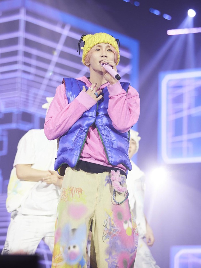 Key SHINee Key SHINee dalam salah satu gelaran konser 2024 KEYLAND ON : AND ON.