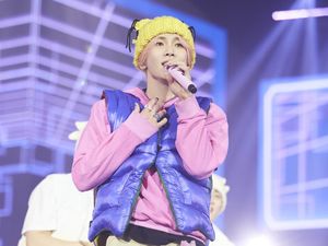 Serba-serbi KEY SHINee Melokal: Ngomong Piye Kabare-Review Kerupuk