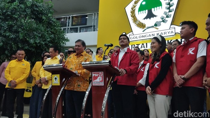 Konferensi pers usai Airlangga bertemu Kaesang.