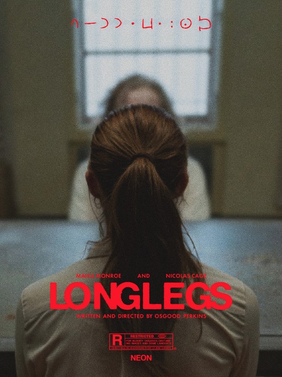 Cuplikan adegan dalam film Longlegs.