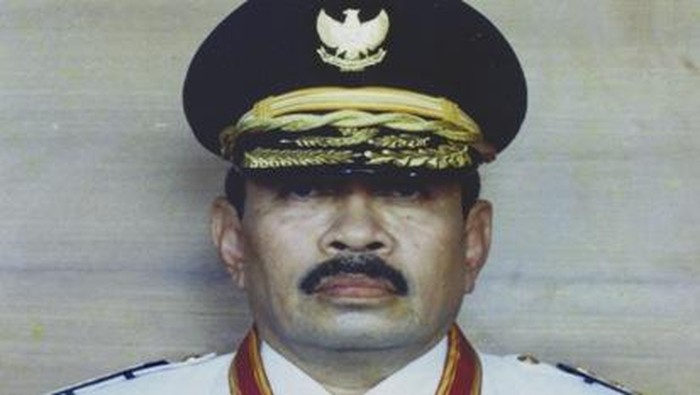 Mantan Gubernur Jawa Barat HR Nuriana.