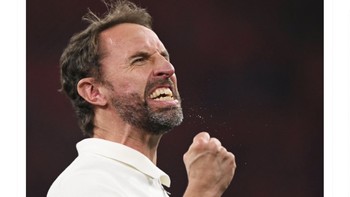 Kita semua meragukannya selama turnamen, tapi dia membawa kita ke final yang lain dan kupikir kita akan menang, tulis presenter Piers Morgan. Foto: Twitter