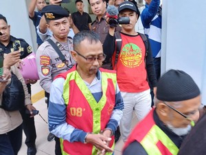 4 Koruptor Proyek Sentra Kuliner Sukodadi Lamongan Dijebloskan Tahanan