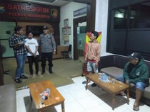 Gagal Begal Payudara, Pemuda Mojokerto Justru Babak Belur Dihajar Warga