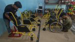 Perajin di Sukoharjo Produksi Kursi Roda Adaptif Standar WHO