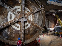 Potret Bor Raksasa yang Bikin Terowongan Jalur MRT HI-Kota