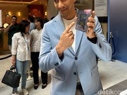 Aksi Anya Geraldine Sampai Reza Rahadian di Samsung Galaxy Experience Space