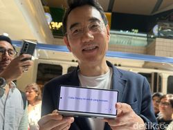 Aksi Anya Geraldine Sampai Reza Rahadian di Samsung Galaxy Experience Space