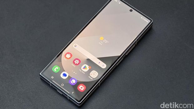 Samsung Galaxy Z Fold 6