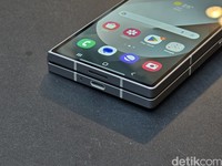Samsung Galaxy Z Fold 6