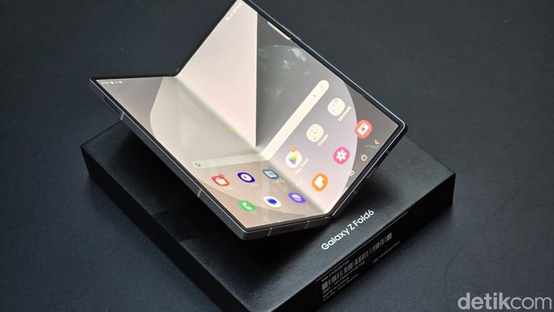 iPhone Duo Pakai Kamera Bawah Layar, Samsung Sudah Coba Sejak Fold3