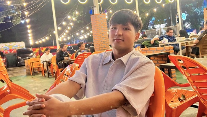 Seru! Jirayut Coba Masak Sendiri hingga Santai Minum Thai Tea