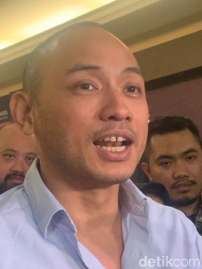 tiko aryawardhana tiko aryawardhana