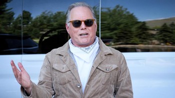 David Zaslav, CEO Warner Bros. Discovery, berbicara kepada pers saat tiba di Konferensi Media dan Teknologi Allen and Co. Sun Valley tahunan di Sun Valley Resort di Sun Valley