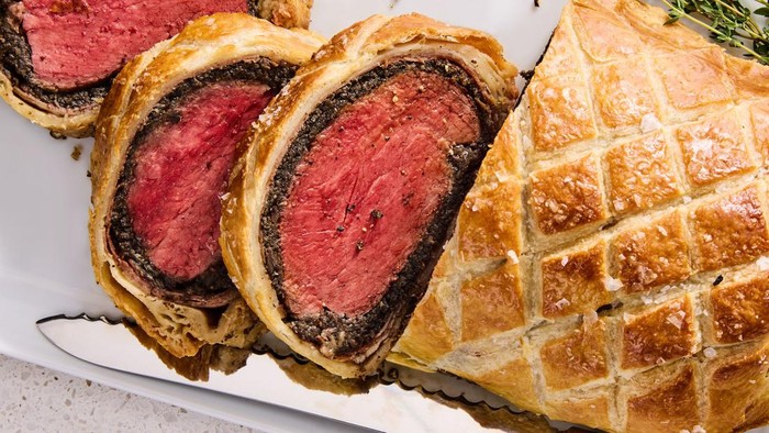 5 Makanan Ini Awalnya Untuk Bangsawan, Beef Wellington hingga Pizza