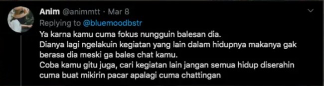 Sebenarnya bukan cowok yang lama bales chat sih, tapi mungkin kamu saja yang tidak ada kesibukan dan selalu nunggu balesan doi. Coba deh kamu cari kesibukan biar sama-sama produktif. Foto: X