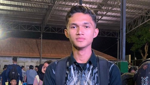 Alif Rahmat, casis Bintara Polri 2024 di Polda NTB yang dinyatakan lulus murni. (Dok. Pribadi Alif).