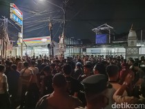 Dua Kelompok Massa Geruduk Kantor KPU Kota Serang