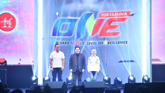 Erick Thohir dan Nicke Widyawati